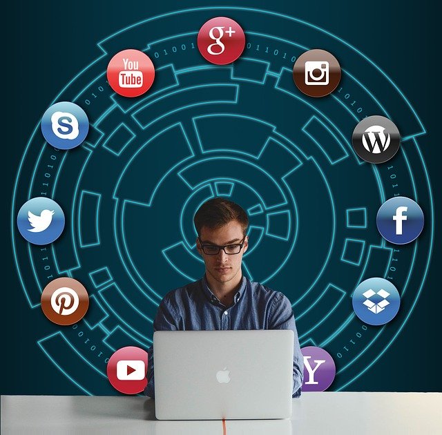 Actualización de Redes Sociales